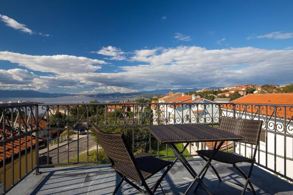 Villa Ajda - Green Room Omisalj Exterior photo